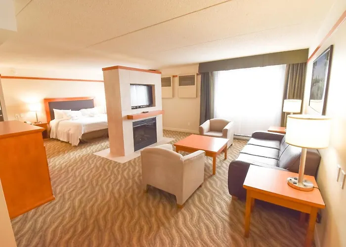 CANAD INNS DESTINATION CENTRE POLO PARK, WINNIPEG